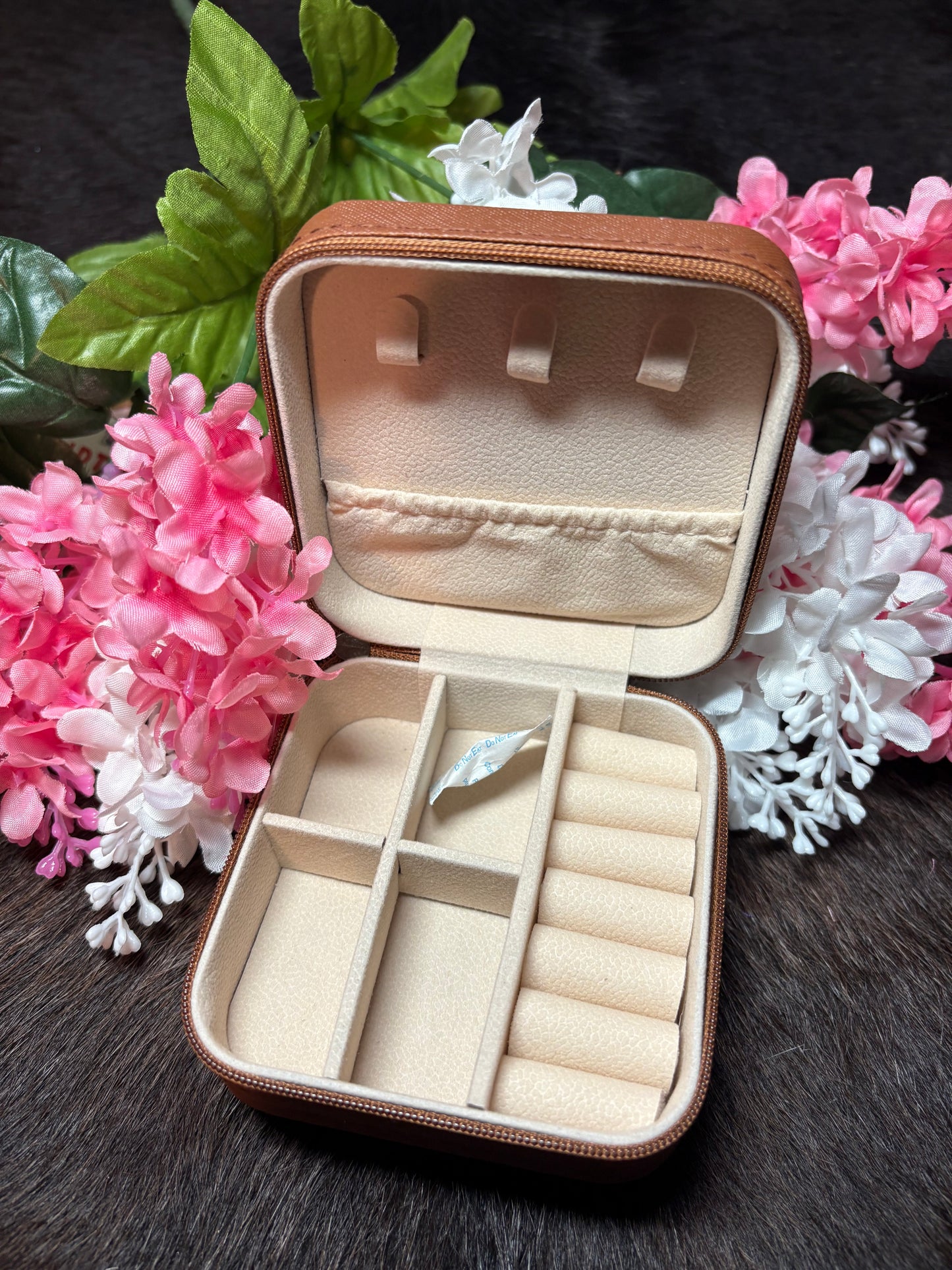 Small Western Tooled Square Leather Jewelry Box