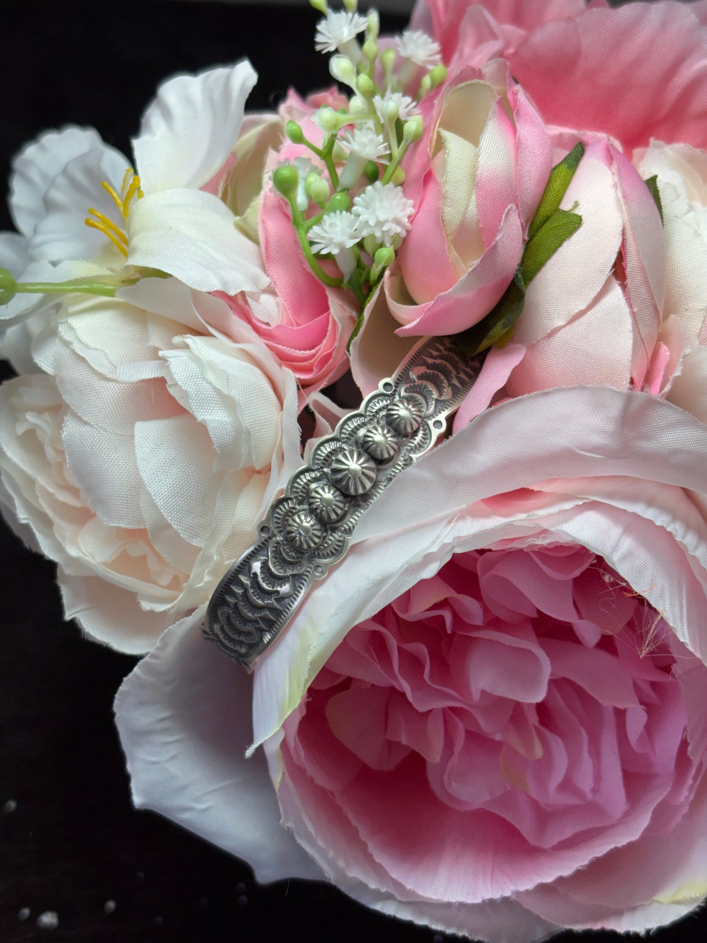 Navajo American Navajo Handmade Sterling Silver Old Look Design Cuff