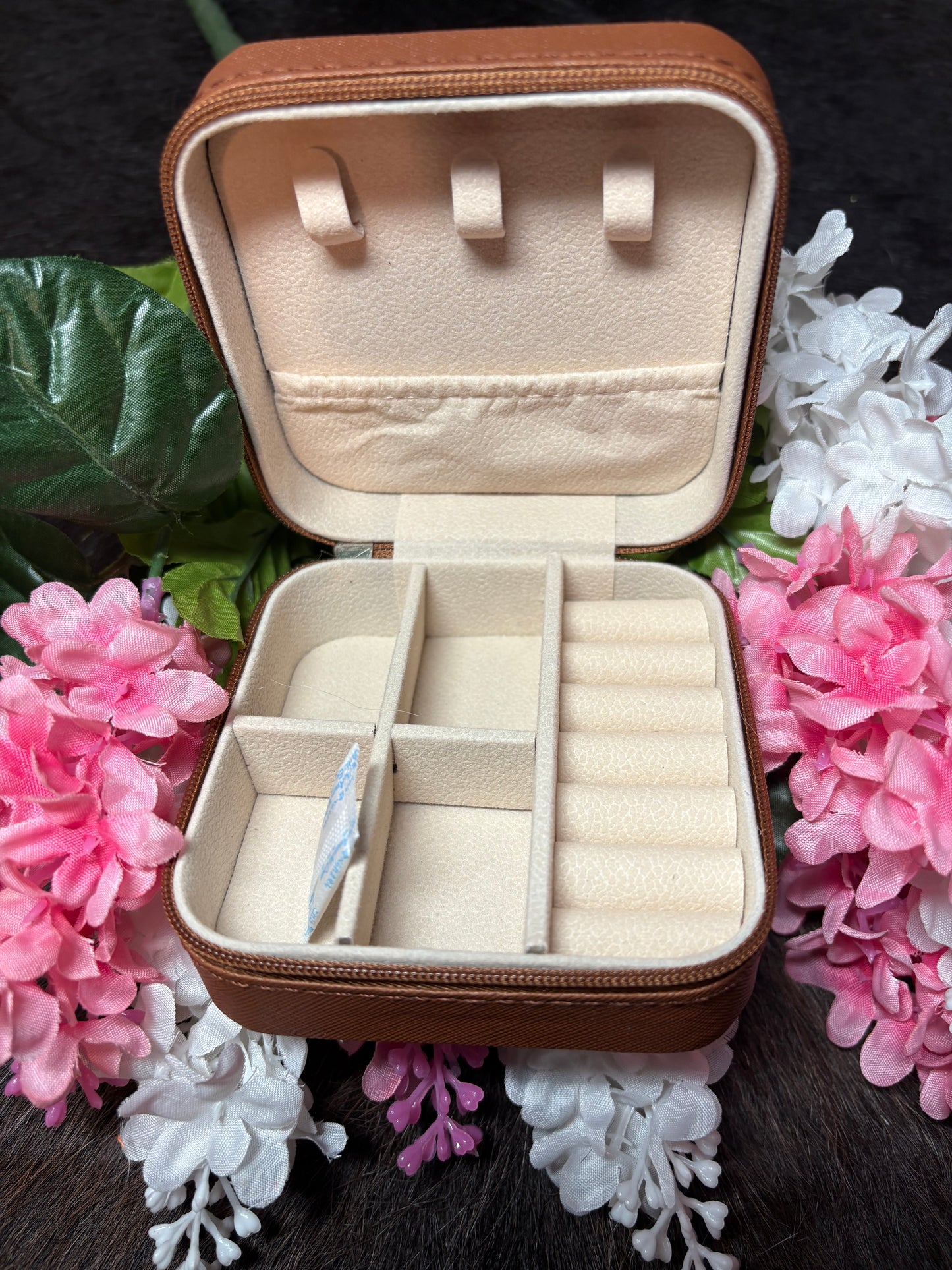 Checkered Spade Print Leather Jewelry Box
